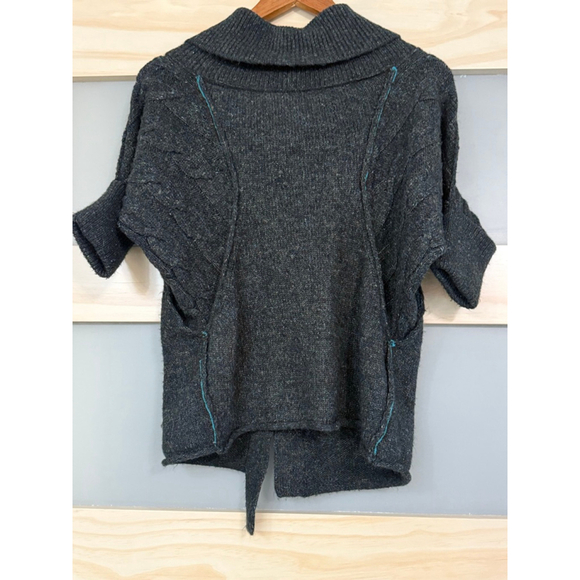 BKE Women’s Short Sleeve Sweater Cardigan Small Gray Wool Blend Shawl Collar - Picture 2 of 3